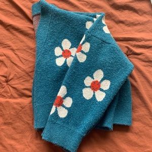 Blue Daisy Cardigan 💕
